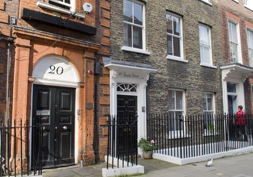 The Xtra Diary: House to let – struggling poets need not apply… 18 Rugby Street Ted Hughes Sylvia Piath