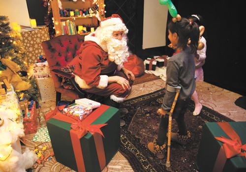 Gifts for sick hospital children are stolen by heartless thieves Cosmic Children Of St Mart's Intensive Care - stolen Christmas presents