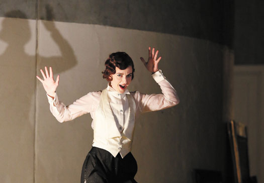 ENO Partenope Sarah Tynan 7 (c) Donald Cooper new