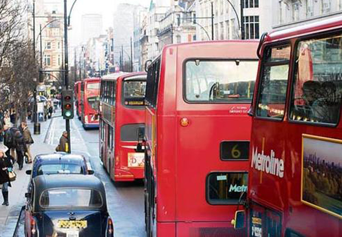Oxford Street Bus_photo MAURIZIO_PESCE