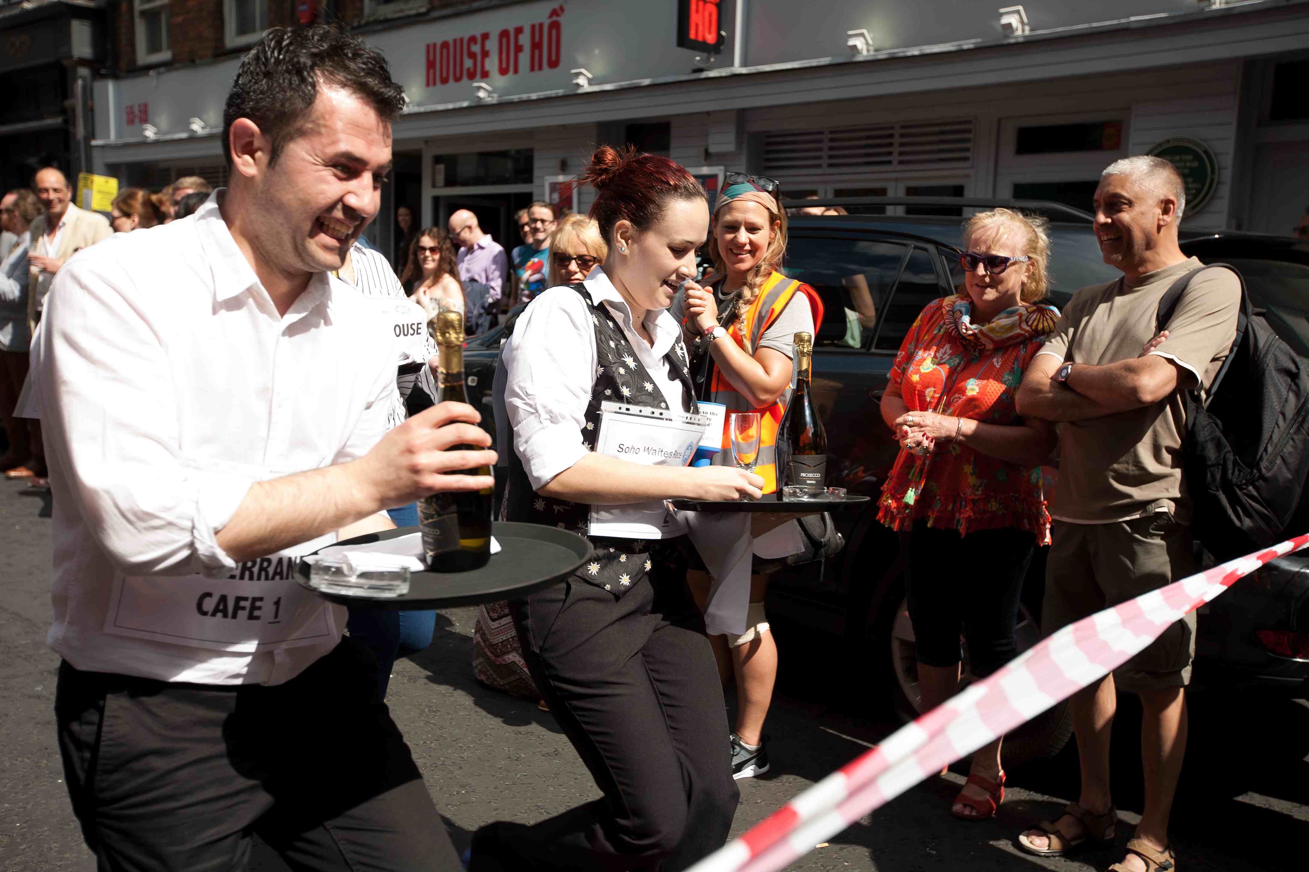 waiters race