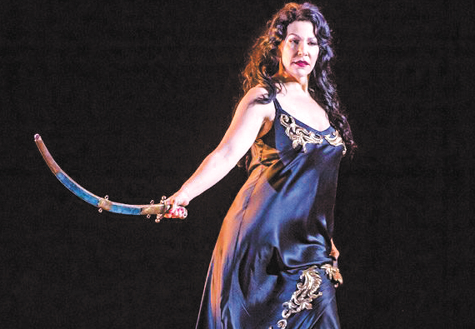Rossini’s torrid tale Semiramide at the Royal Opera House is a thrilling treat Joyce DiDonato in Semiramide at Royal Opera House. Photo- Tristram Kenton