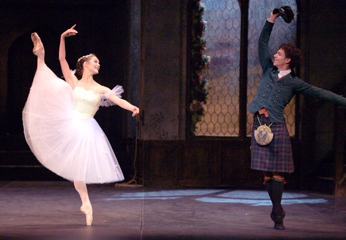 Review: Song of the Earth/La Sylphide, at London Coliseum La Sylphide_credit Laurent Liotardo (3)