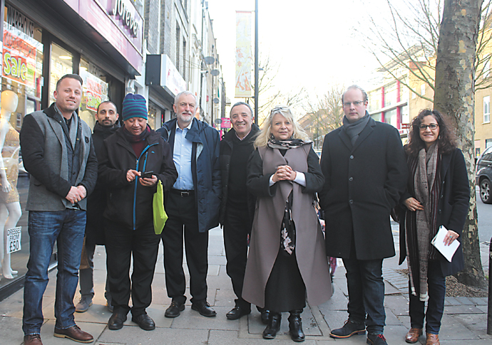 Jeremy Corbyn and traders in Fontill Road