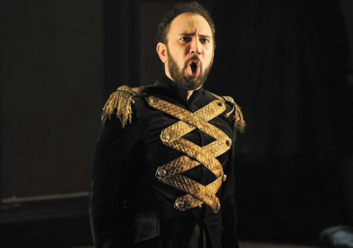 Luciano Botelho_English Tourning Opera_Rossini Fireworks! photo Jane Hobson
