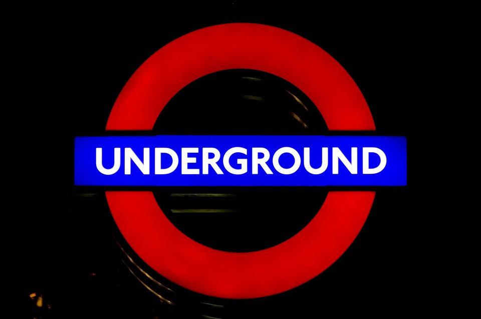 underground roundel tube