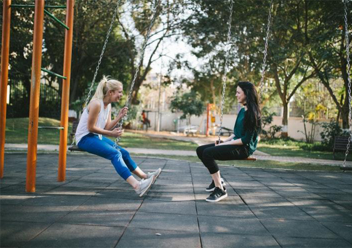 Finding Friends From All Over The Word Online Friends_01