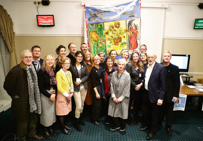 Corbyn backs art experts taking on the National Gallery Art gallery NG27 and corbyn