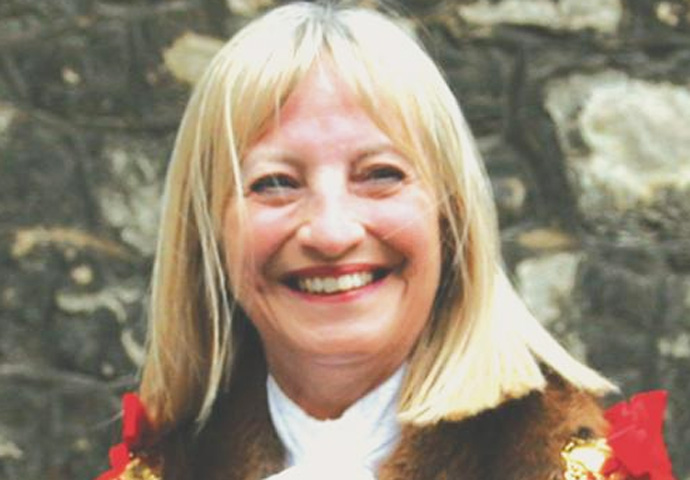 More councillors’ ‘gifts’: scented candle and tickets for burlesque show Louise Hyams
