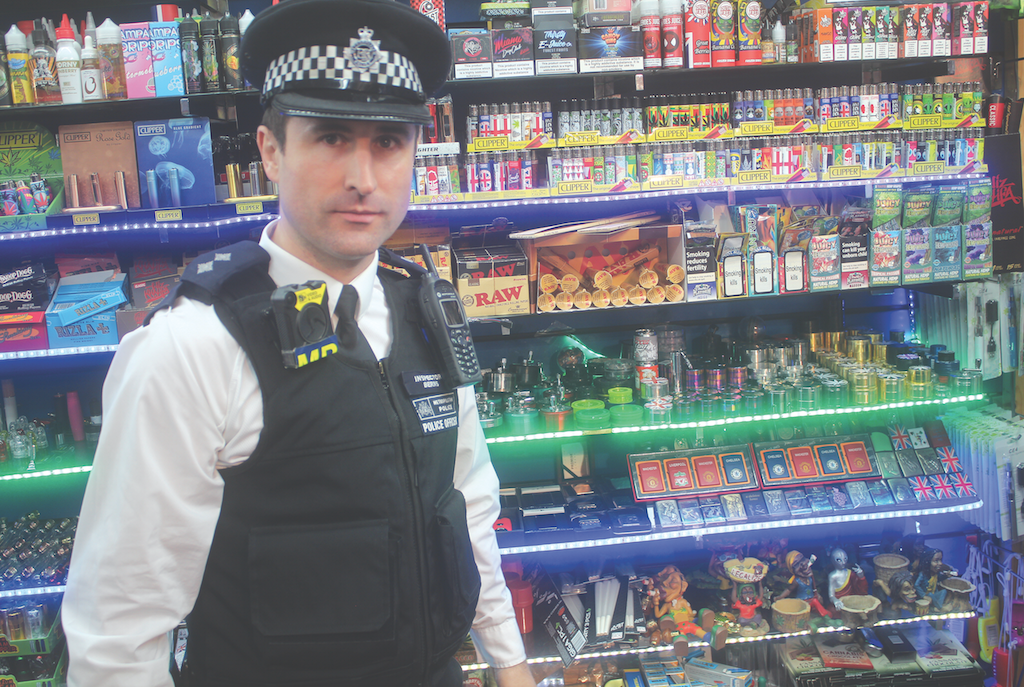 Phone snatch thieves using ‘stealth’ tactics on pedal bikes Richarfd Berns police camden