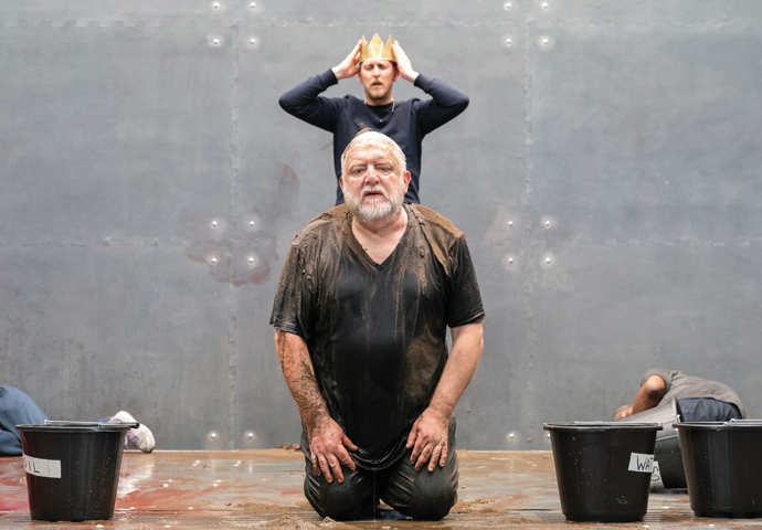 The Tragedy of King Richard the Second. Simon Russell Beale and Leo Bill. Photo credit Marc Brenner (10)