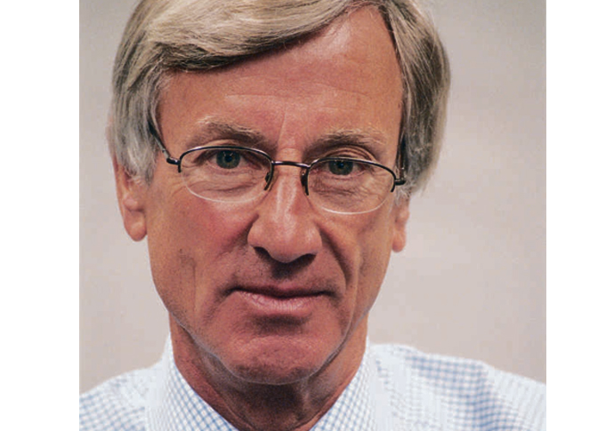 Outgoing NHS boss calls for PM to take her Brexit deal to the people Sir Richard Sykes