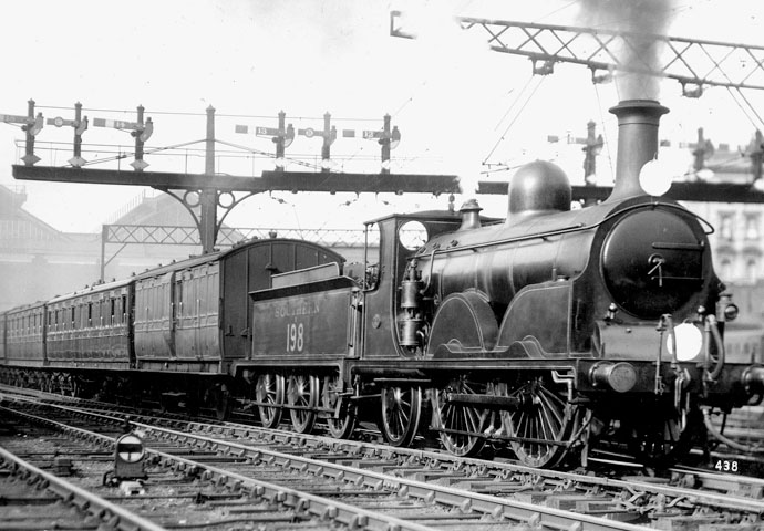 Stroudley B1 Gladstone class steam train