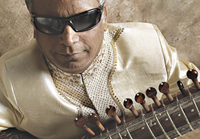 Baluji Shrivastav