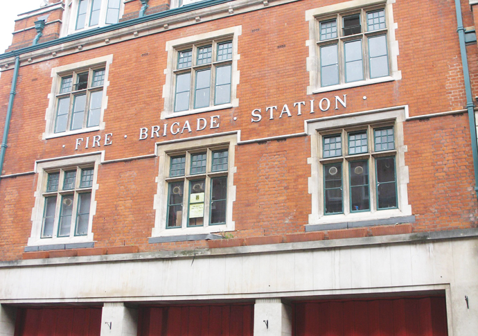 Top hotel’s ‘café-chic’ bid comes under fire manchester square fire station copy