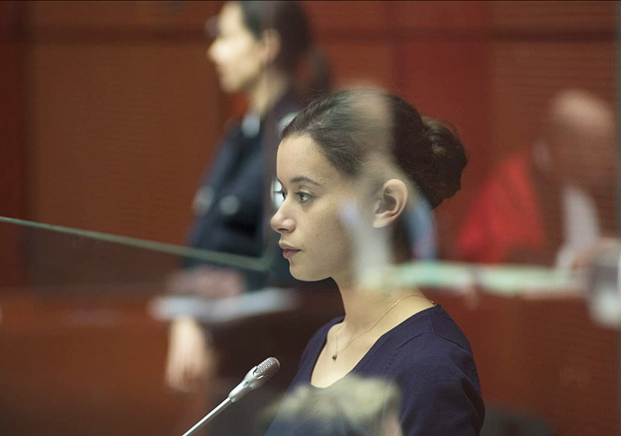 Melissa Guers in The Girl with a Bracelet