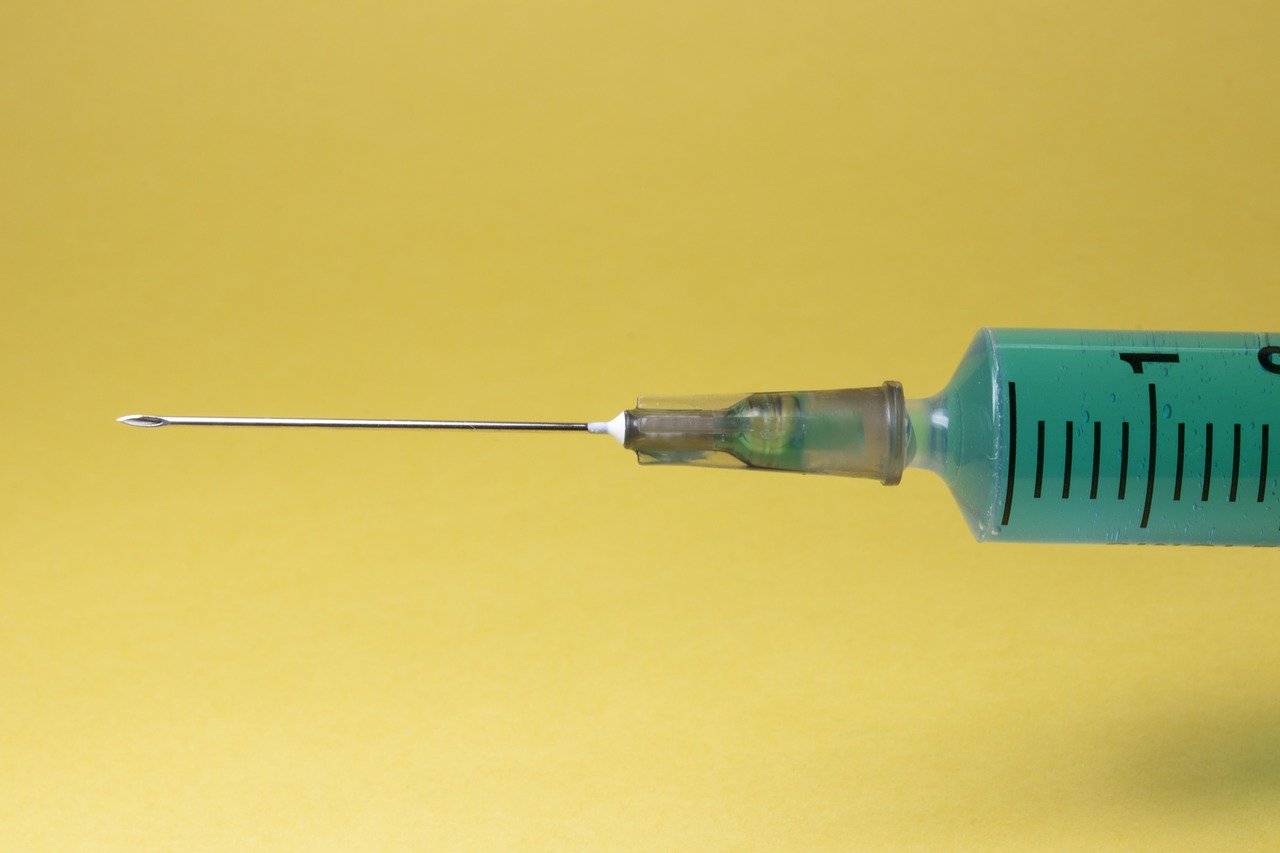 jab syringe-3902915_1280 jab vaccine