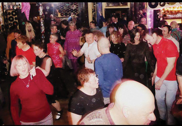 Caught between rock & a hard place Fiddler's Elbow Crawdaddy nights