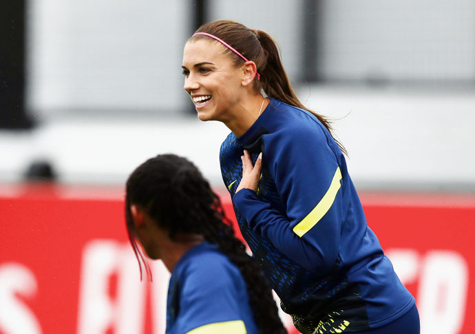Alex Morgan IMG_2828 cutout