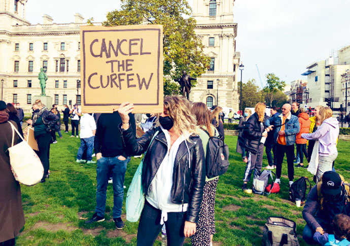 curfew copy