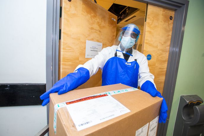 Anti-vaxxers’ lies ‘putting lives at risk’ 116_20_0048_rfl_vaccine_arrival_0720_690_460_80_c1