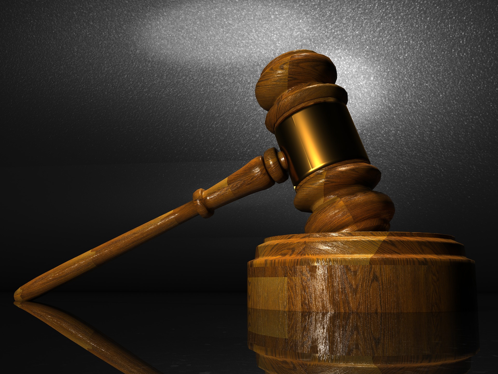 Judge-Gavel