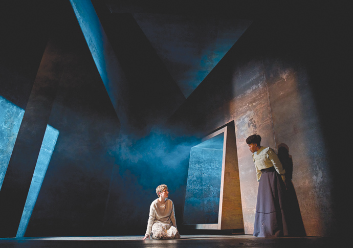 Review: The Glow, at Jerwood Theatre Downstairs The Glow