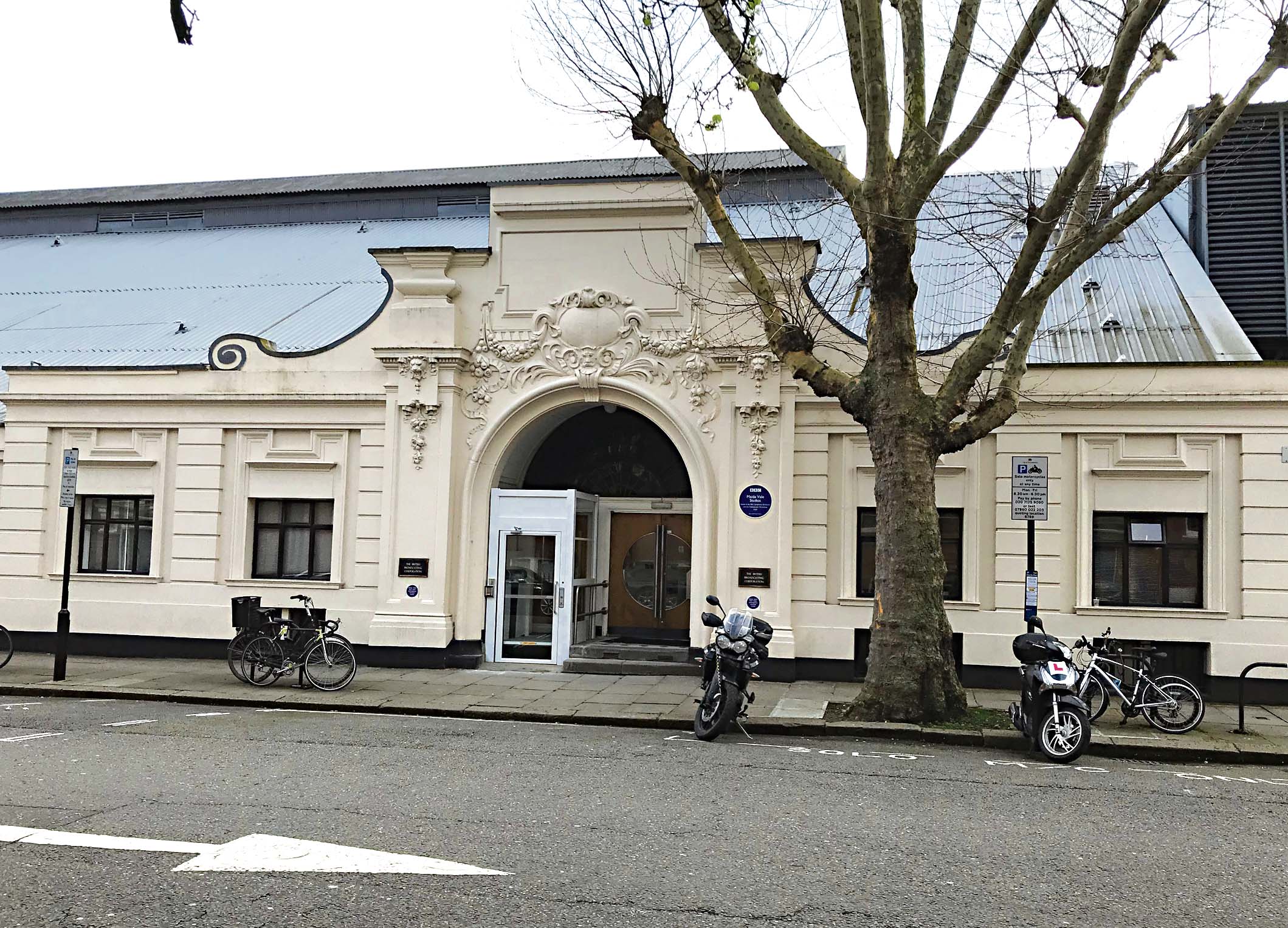 Harrington: Grade expectations – studio listing stays BBC Maida Vale Studios_credit Matt Brown_(CC BY 2.0) 22.08.36