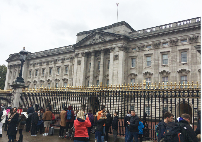 In time we’ll be rid of the monarchy Buckingham Palace IMG_4502b