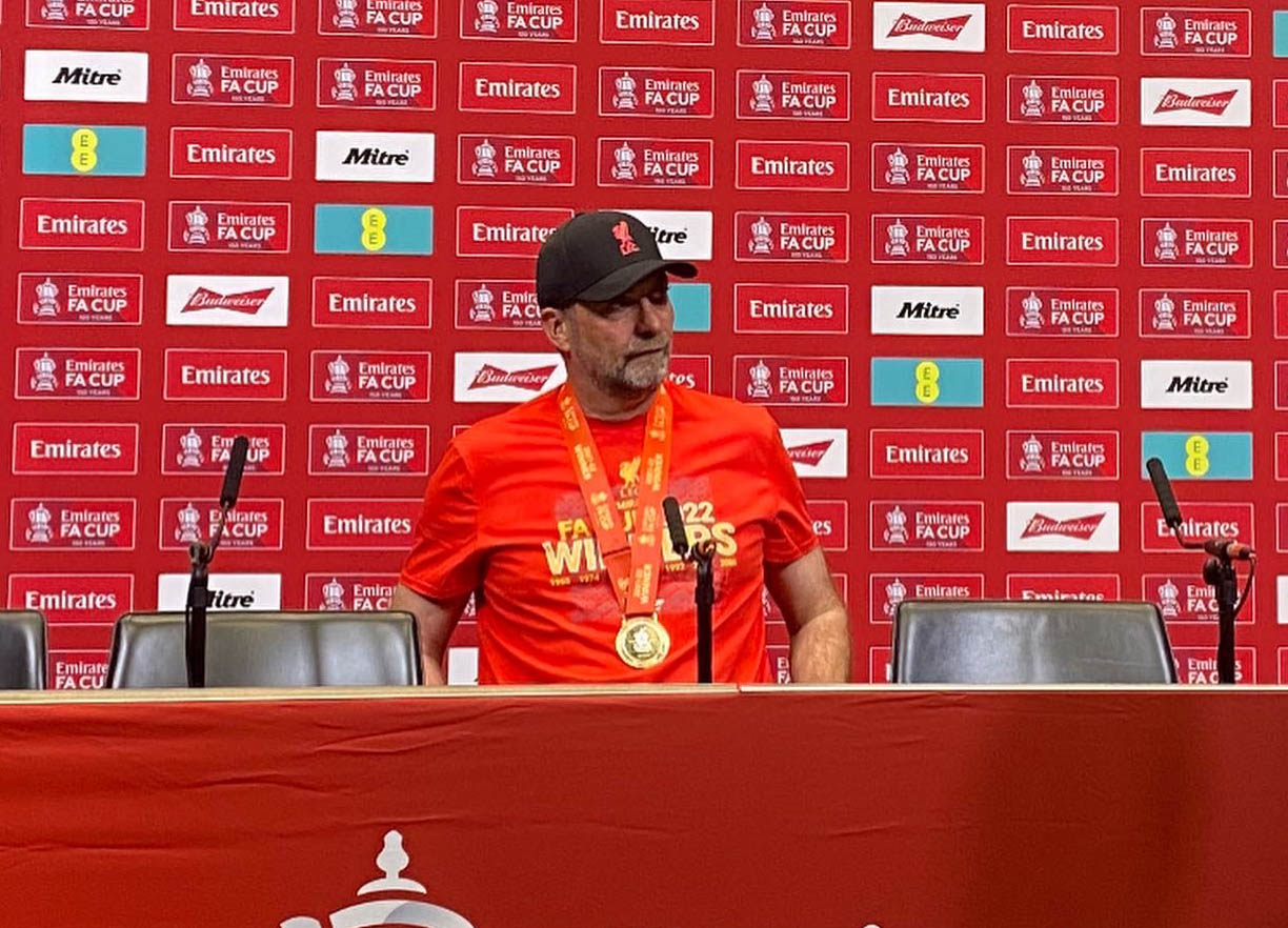 Sliding doors, crashing bores Klopp