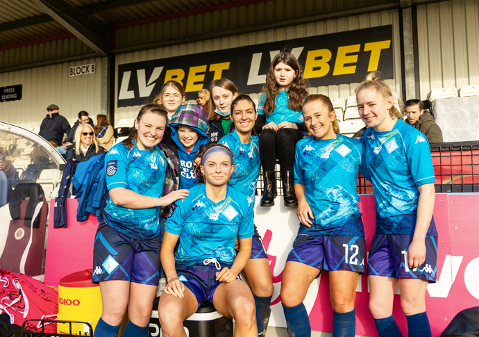 Lioness link: support for youth club’s trials Hampstead FC players with London City Lionesses