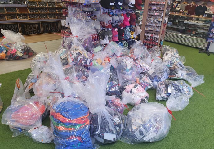 Clampdown on Oxford Street’s ‘fakes’ goes on Fake goods from Oxford Street shops