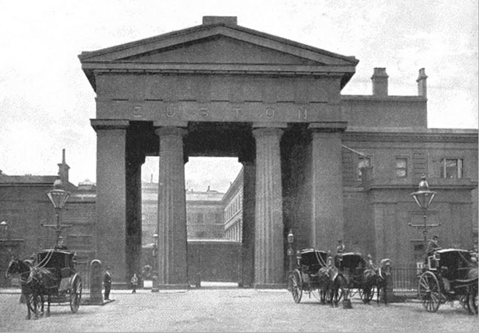 A promise has been broken on the Euston Arch Euston Arch_new