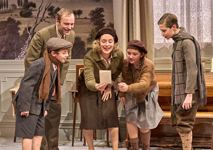 Review: Watch on the Rhine, at Donmar Warehouse Mark Waschke Bertie Caplan Caitlin FitzGerald Chloe Raphael and Billy Byers in WATCH ON THE RHINE - Donmar Warehouse - photo by Manuel Harlan