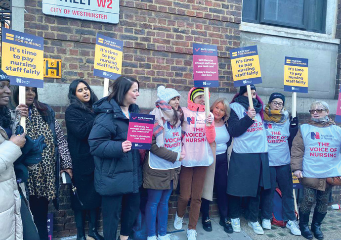 St Mary's nurses on strike_photo RCN