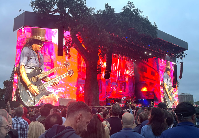 Review: Hyde Park BST – Gwen Stefani, P!nk, Guns N’ Roses, Take That Guns N' Roses 6_BST Hyde Park_Roisin Gadelrab