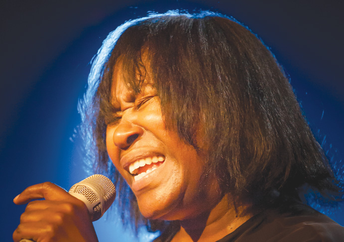 Michael White’s classical news: Joan Armatrading; Cav & Pag; Bevan Family Consort; Camden Symphony Orchestra Joan Armatrading & Band IMG_8237