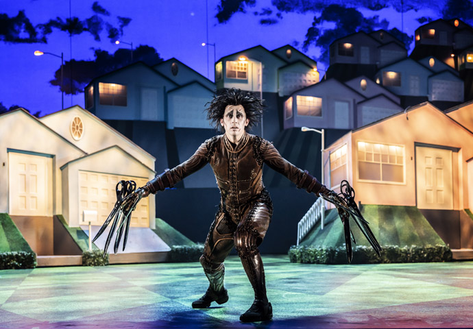 Review: Edward Scissorhands, at Sadler’s Wells Theatre EDWARD SCISSORHANDS