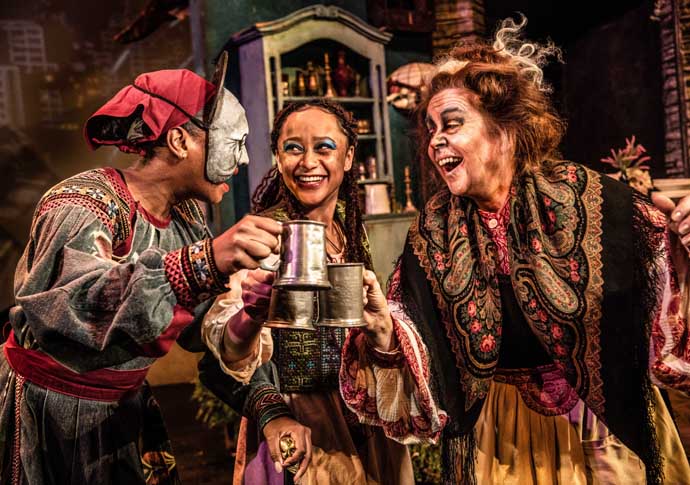 Review: The House with Chicken Legs, at Queen Elizabeth Hall Stephanie Levi-John_ Eve De Leon Allen_ Lisa Howard in The House with Chicken Legs © Rah Petherbridge