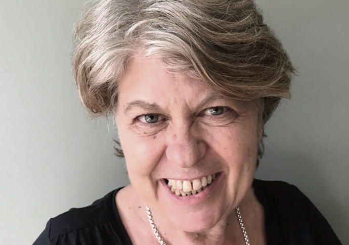 Licence policy plans ‘duplicitous’ Barbara Brownlee