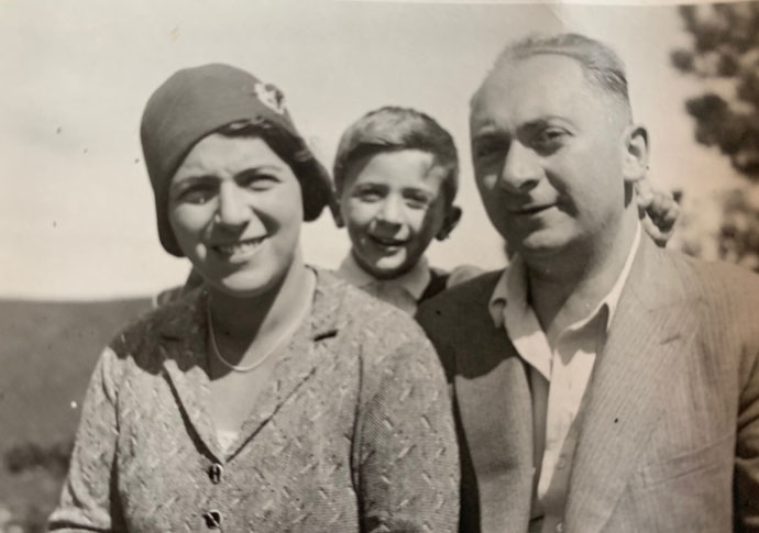 Review: I Seek A Kind Person by Julian Borger Erna, Robert and Leo Borger in the early thirties