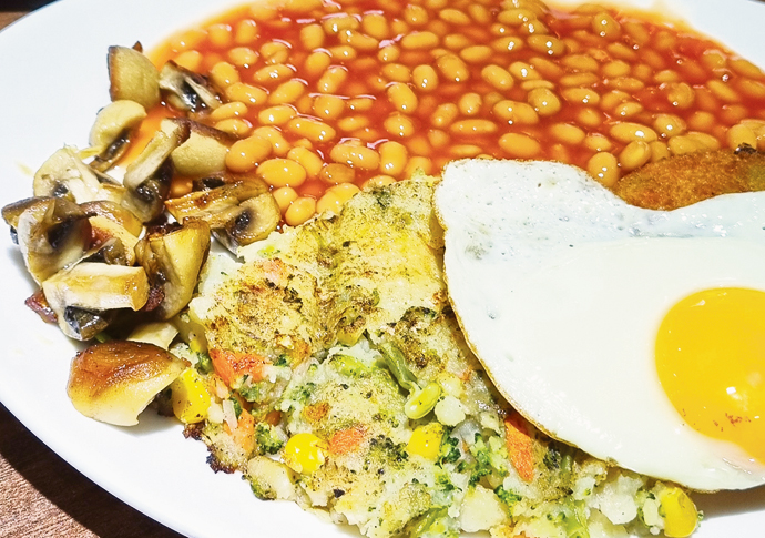 Pinner Café 22-Eating out