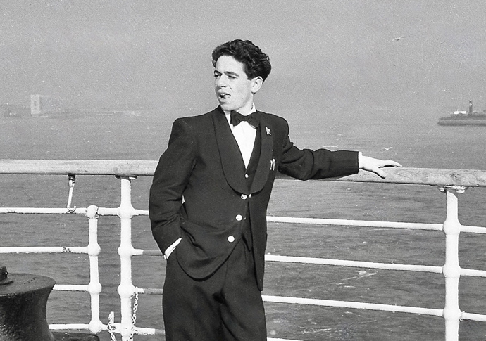 Sea urchin Ivan Berg NY 1955029