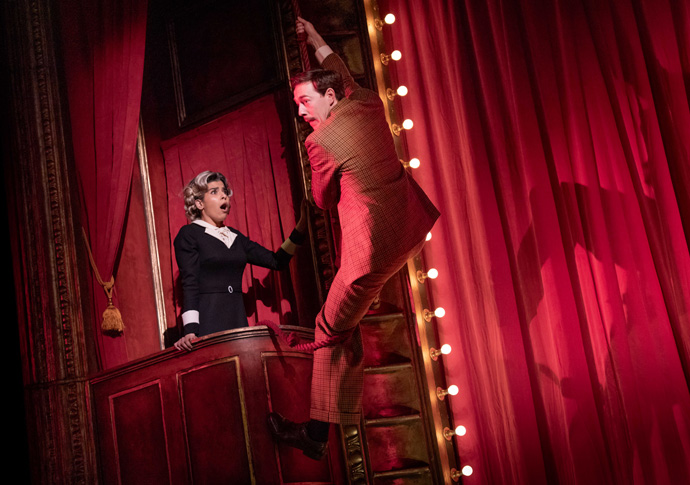 The 39 Steps - Safeena Ladha & Tom Byrne ©Mark Senior 2