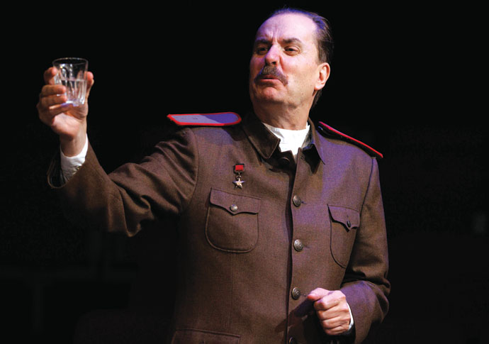 Jonathan Hansler as stalin