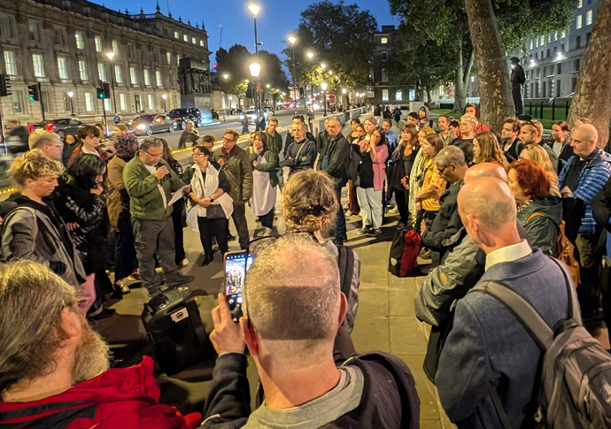 Museum of Homelessness Vigil Pic Lucinda MacPherson (18)