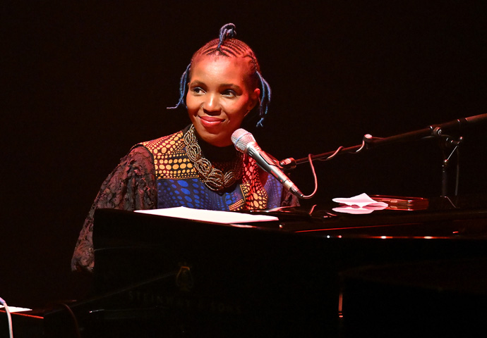 Jazz_Thandi Ntuli ft Jazz_Thandiswa Mazwai Jazz_Barbican 2_photo Mark Allan