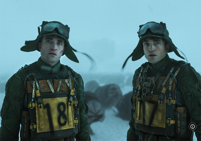 Robert Pattinson in Mickey 17-2