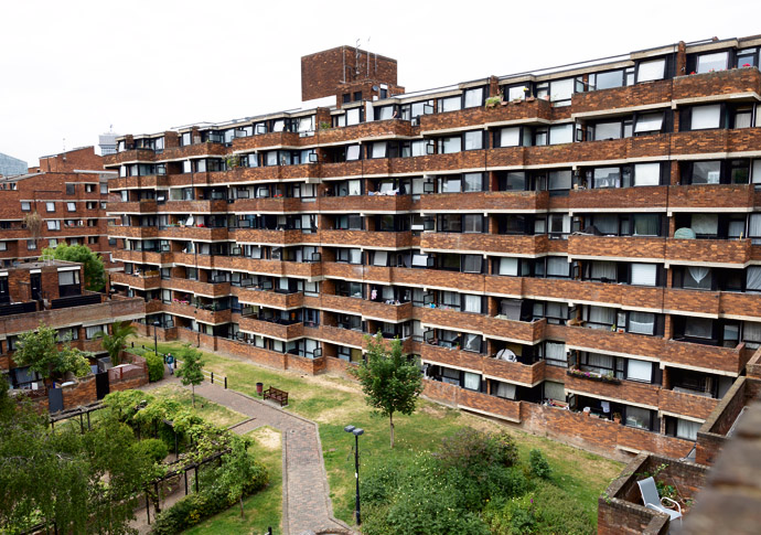 Lillington Gardens Estate 02-estate
