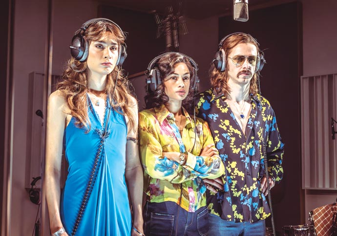 Lucy Karczewski Nia Towle Jack Riddiford - Stereophonic - West End - photo by Marc Brenner - 00953